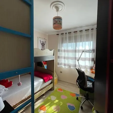 Ersa Cozy 3 Bedrooms Apartment Tirana