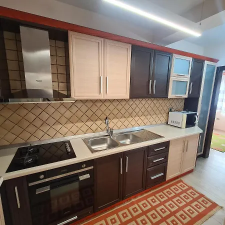 Apartment Ersa Cozy 3 Bedrooms *